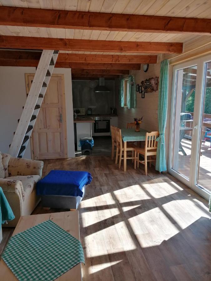 Chaloupka U Montyho Villa Vavrinec  Eksteriør bilde